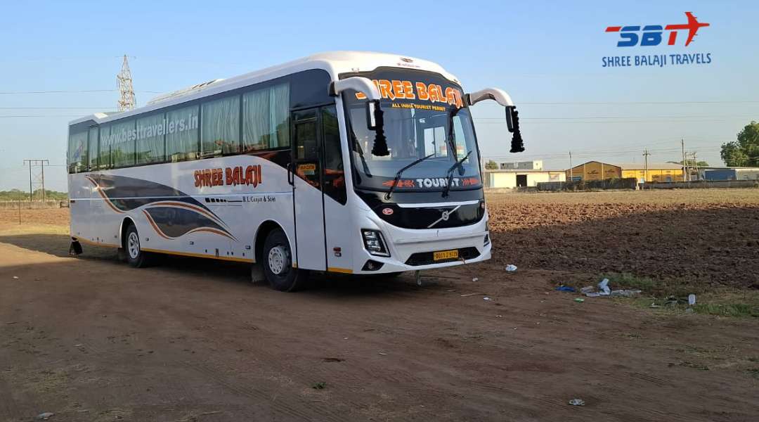 49-SEATER-2X2-VOLVO-CLASSES-FULLY-AIR-SUSPENSION