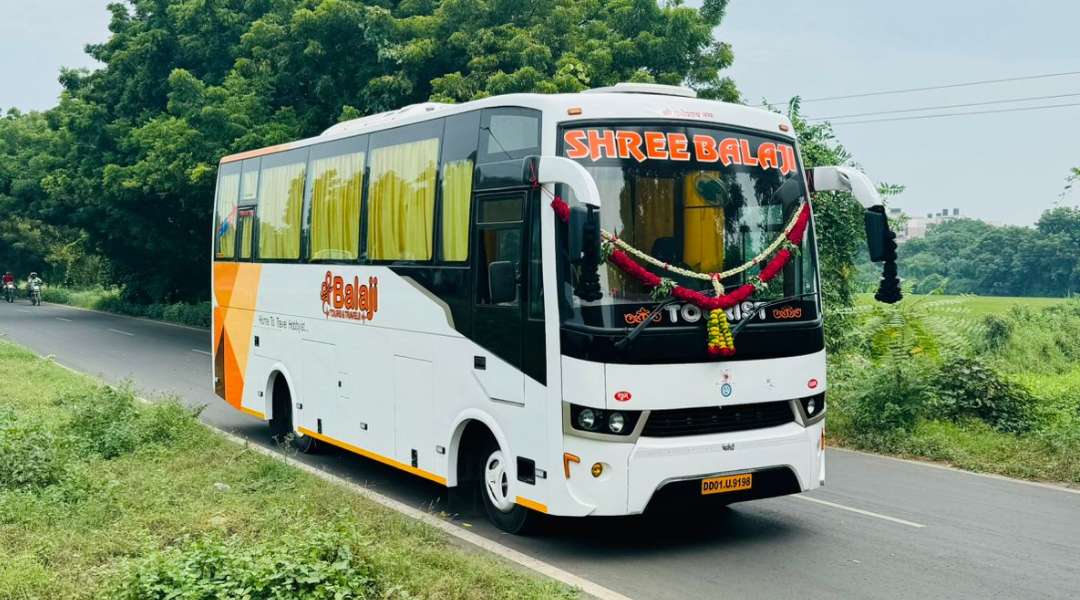 **28 Seater Mini Bus Rent in Ahmedabad**